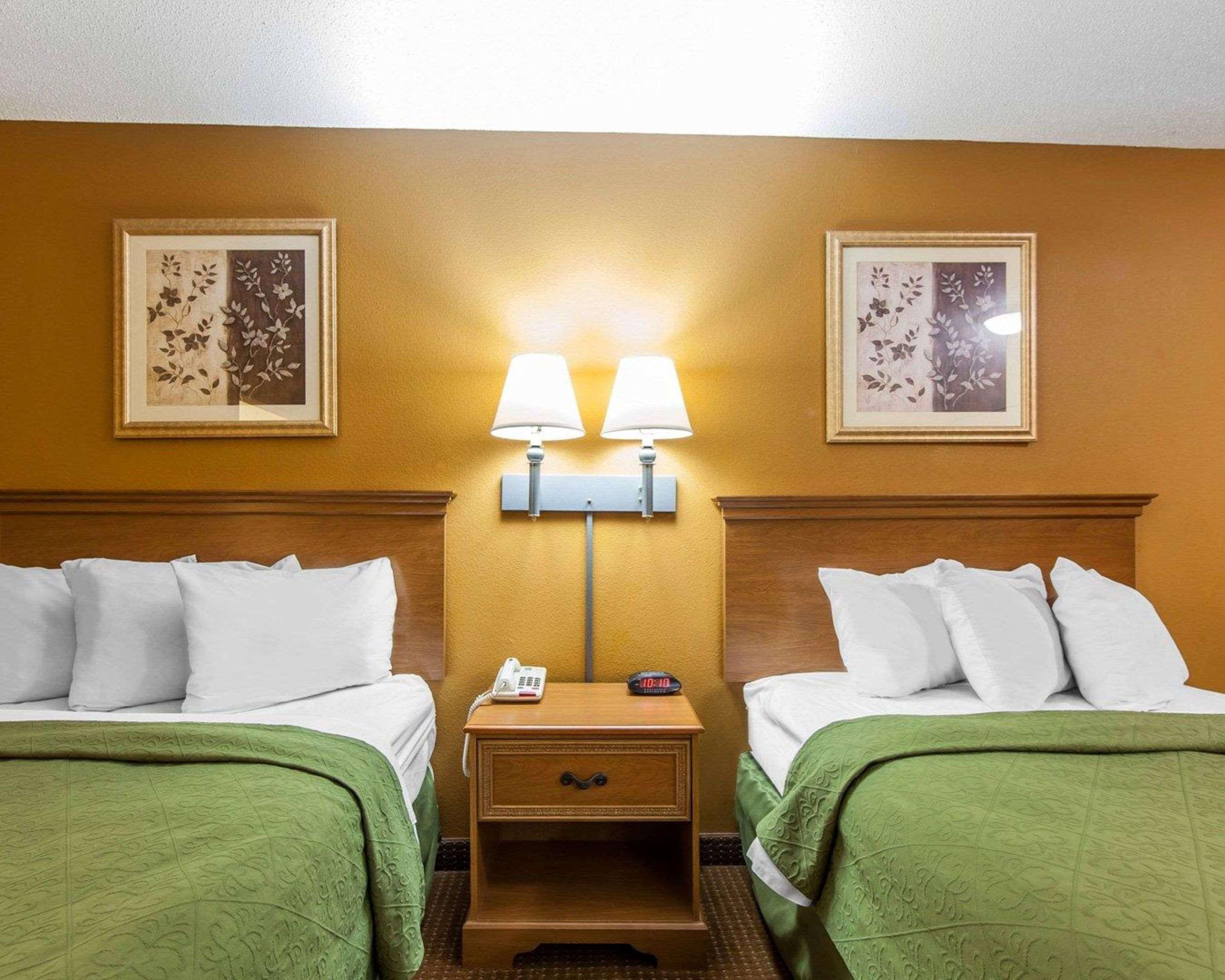 Quality Inn & Suites Cartersville Buitenkant foto
