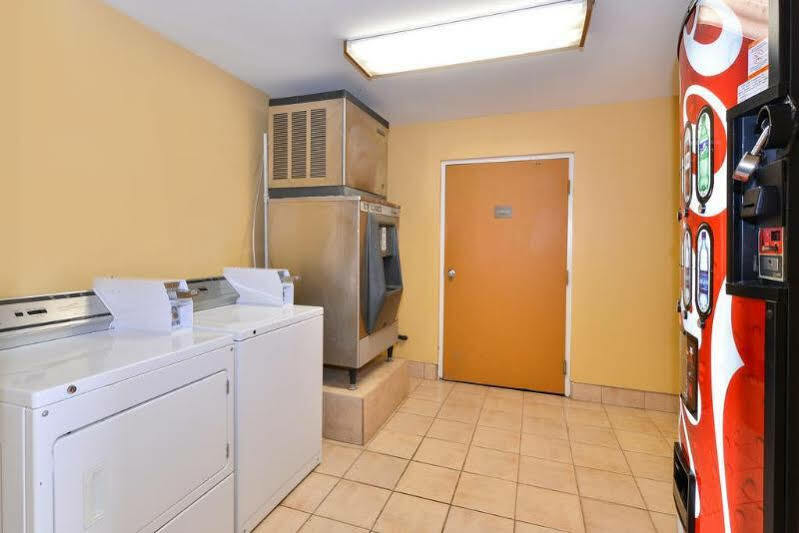 Quality Inn & Suites Cartersville Buitenkant foto